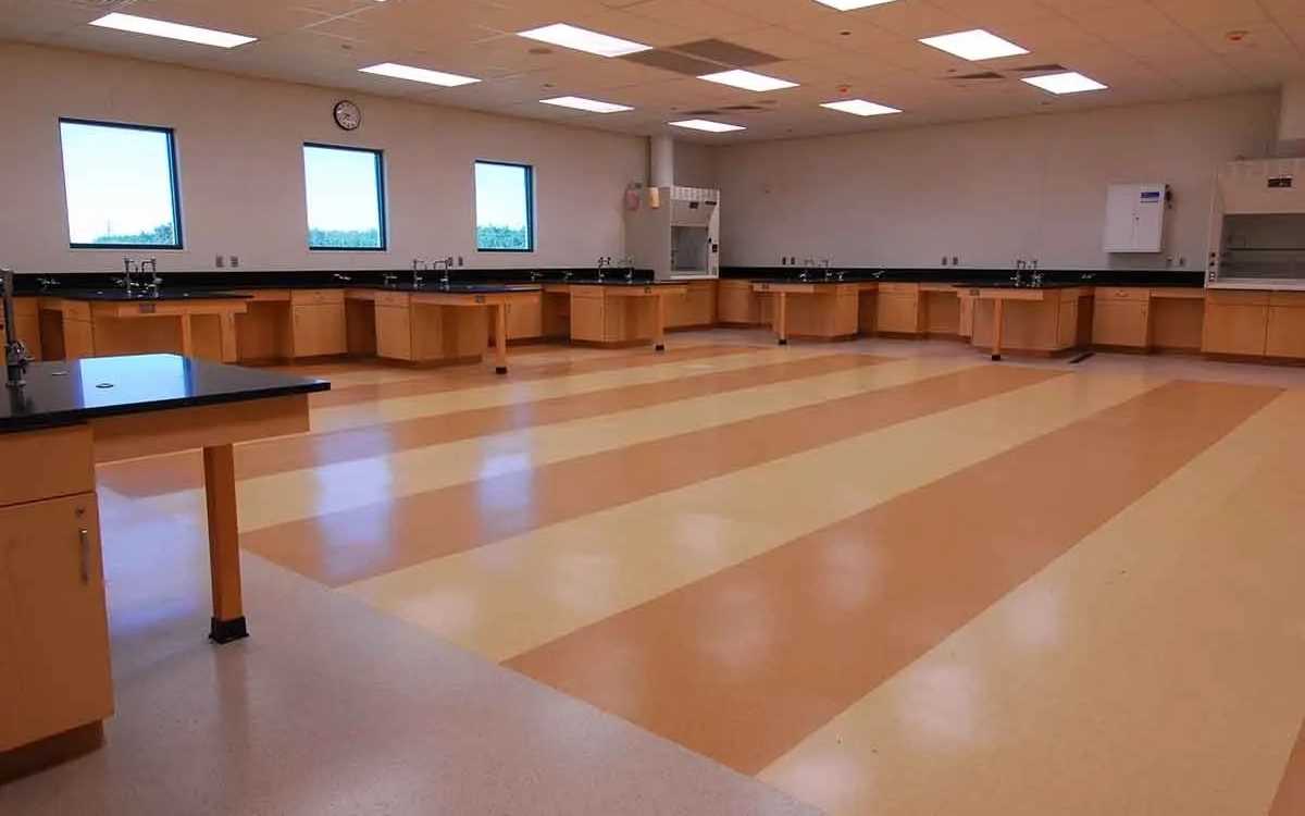 Commercial vinyl flooring for school in Hanford, California