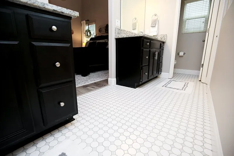 Bathroom with tile flooring in Tulare, CA