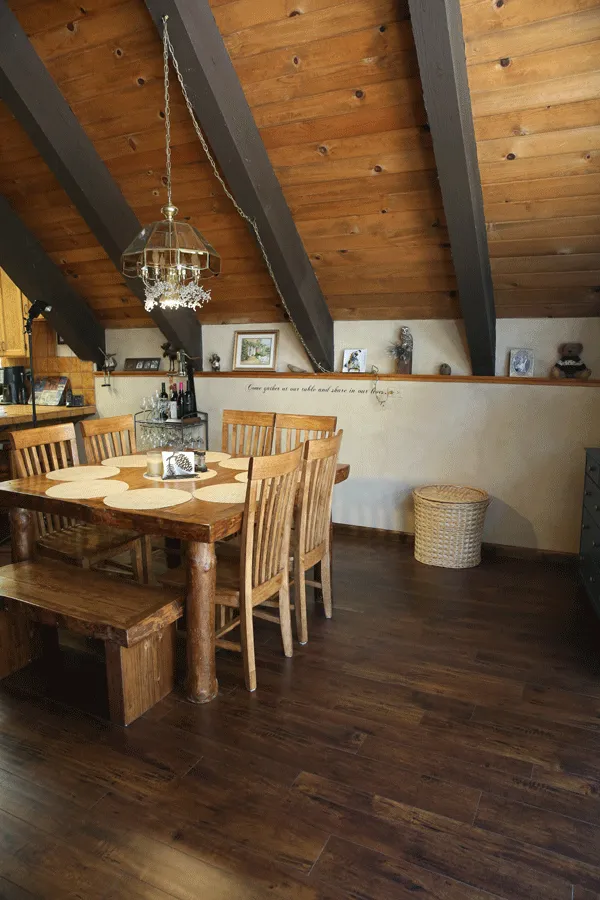 Cozy kitchen nook in cabin, laminate flooring that looks like hardwood in Shaver Lake, CA