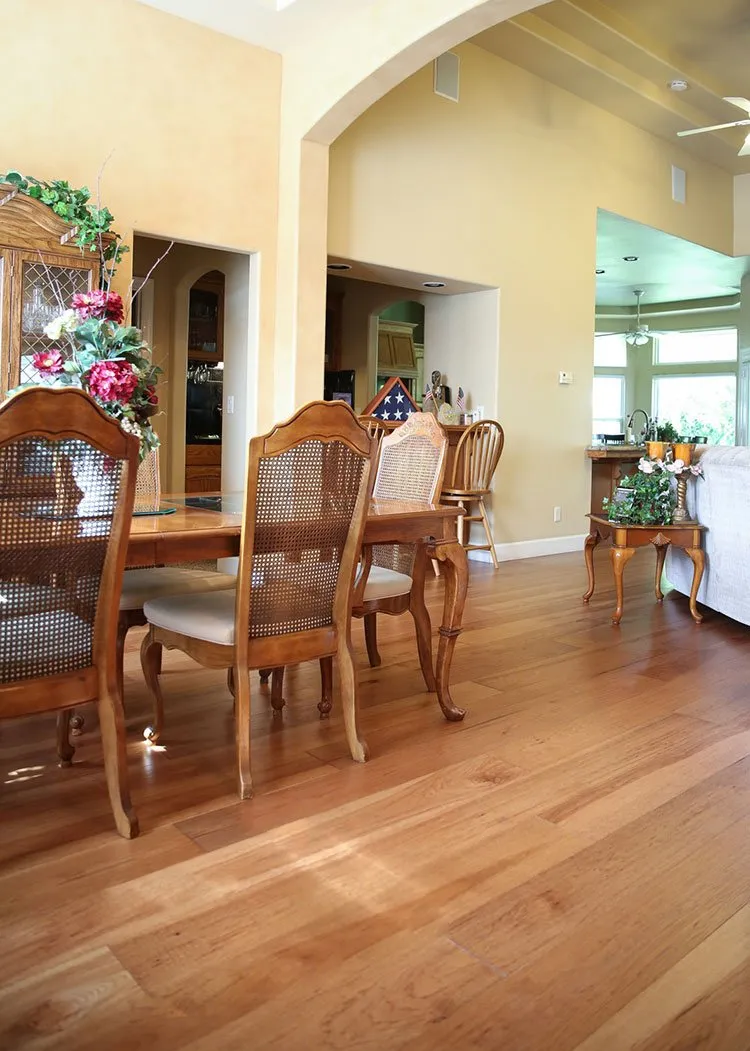 Traditional dining room with Hickory hardwood flooring, Clovis, CA