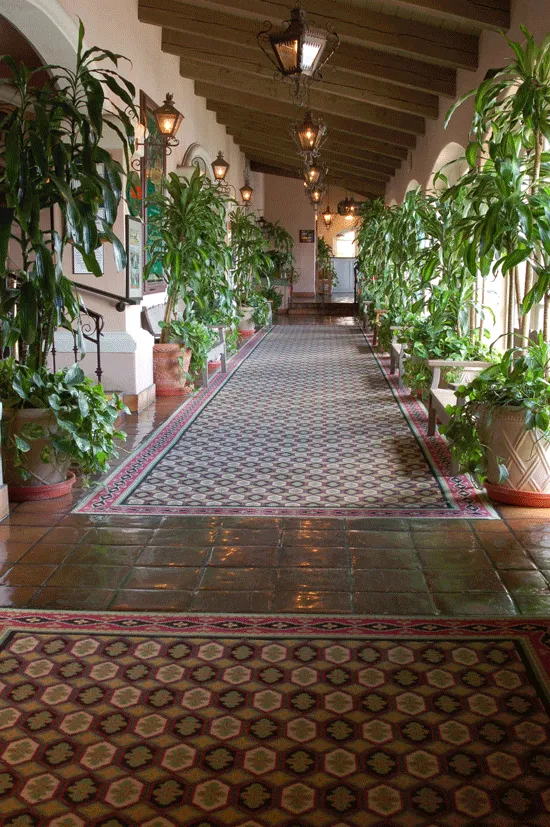 Expansive hallway with elegant carpeting, Coalinga CA