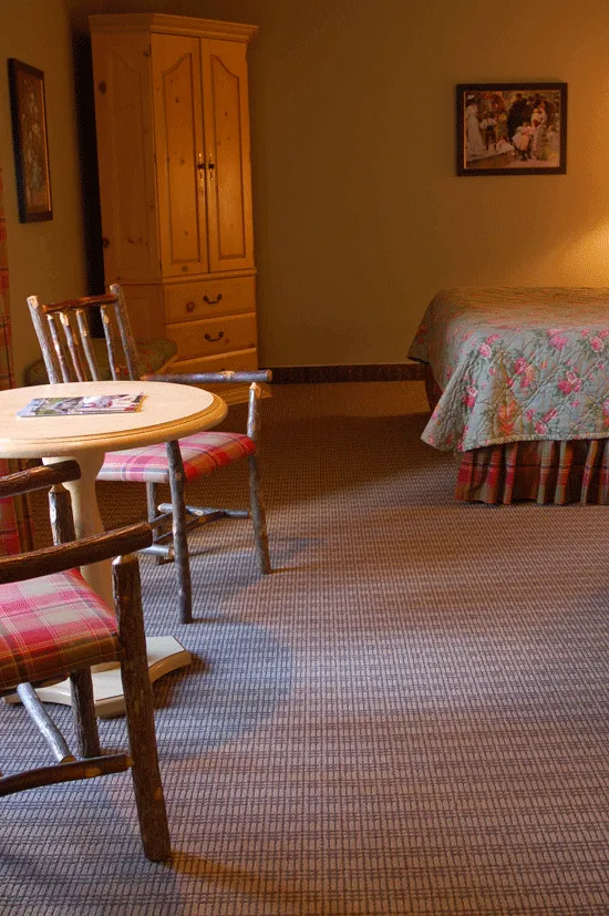 Hotel room with carpet, Coalinga, CA
