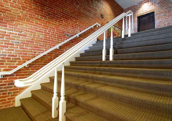Stairway with commercial carpeting, Hanford, CA